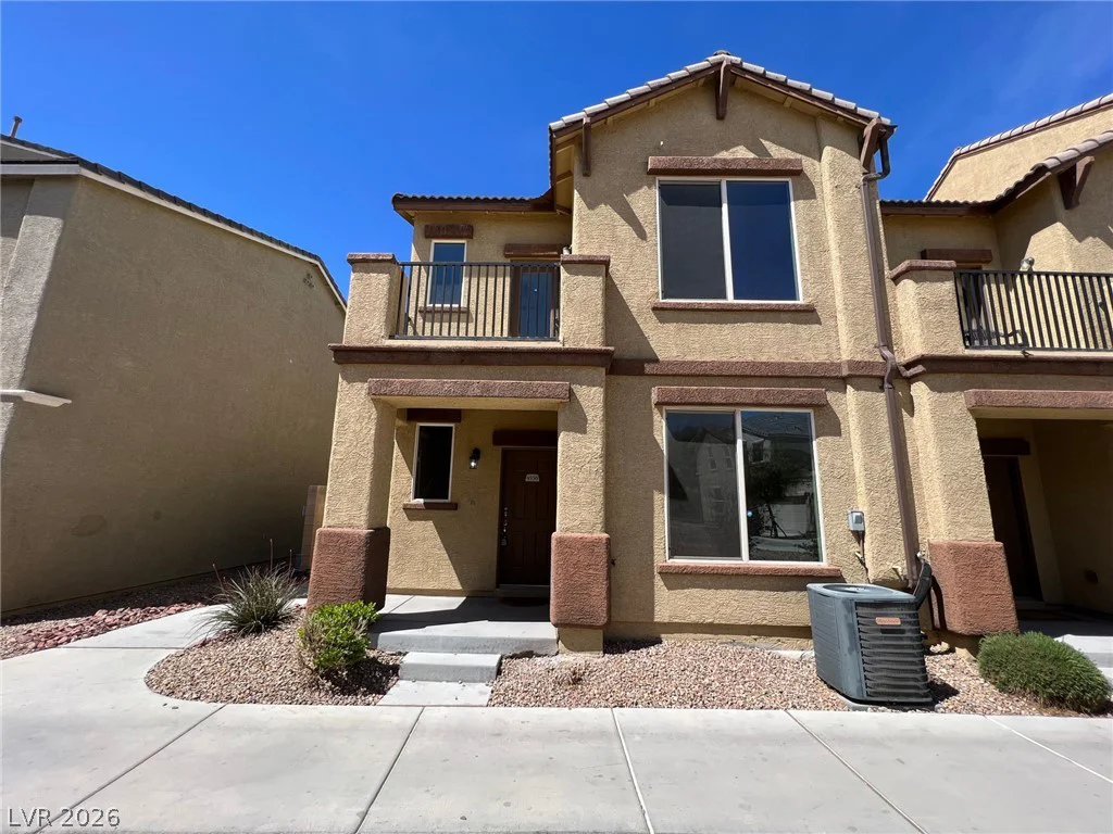 4530 Townwall, Las Vegas, NV 89115