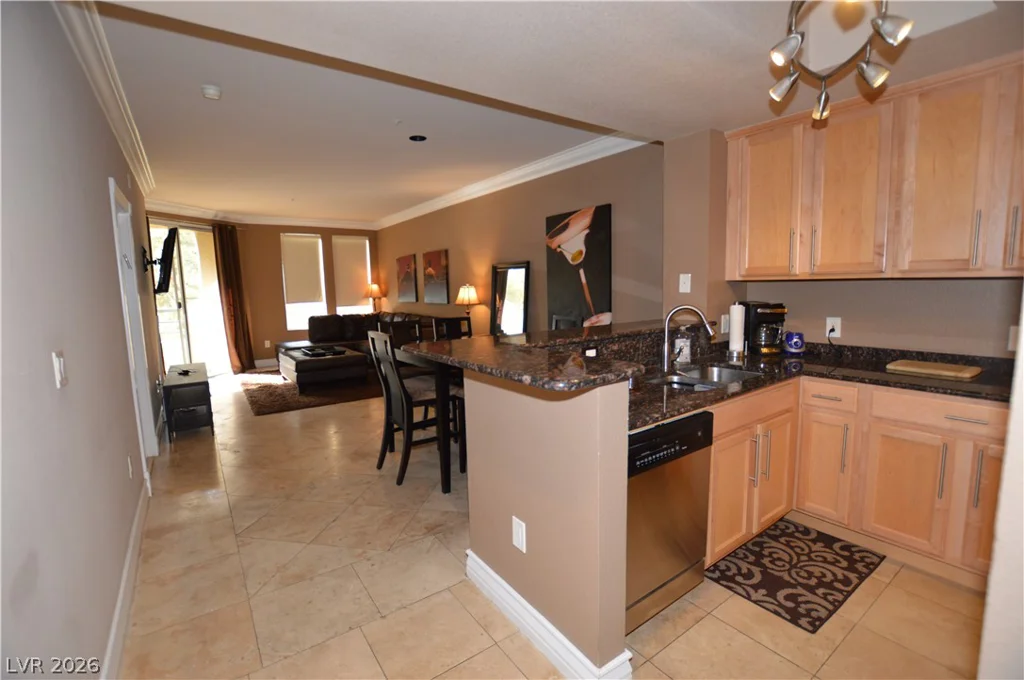 260 Flamingo, Las Vegas, NV 89169