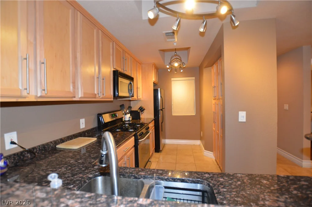 260 Flamingo, Las Vegas, NV 89169