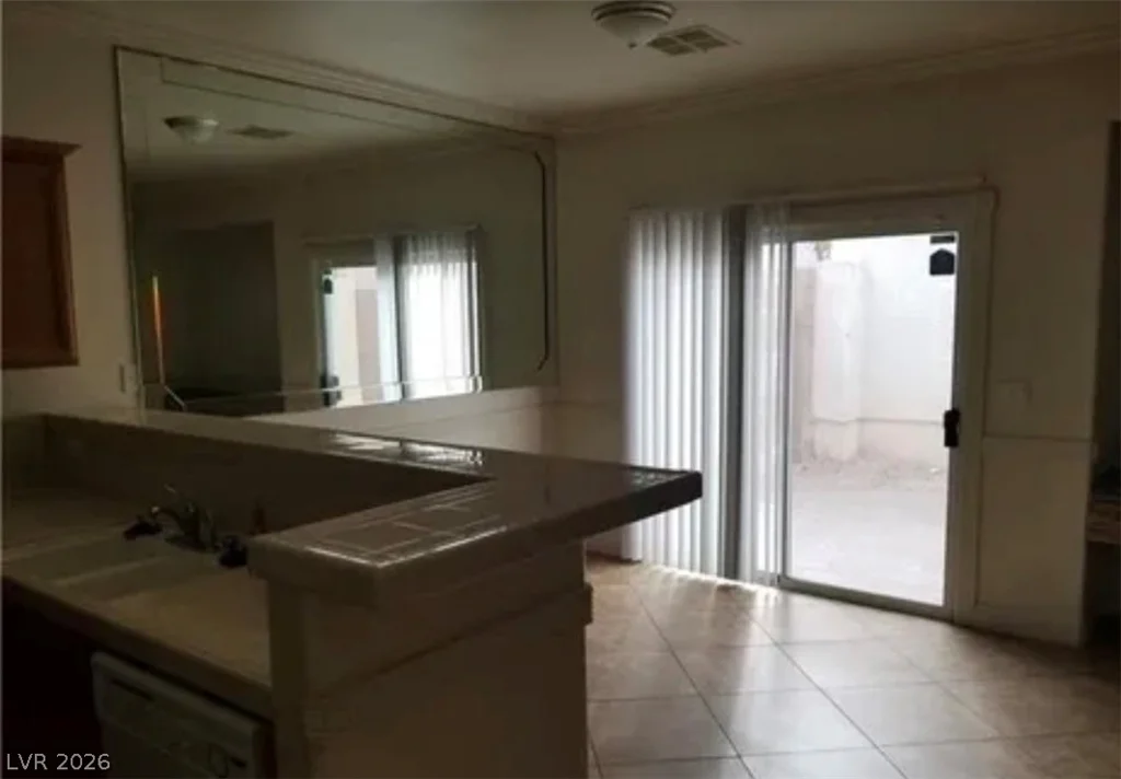 1023 Sunny Acres, North Las Vegas, NV 89081