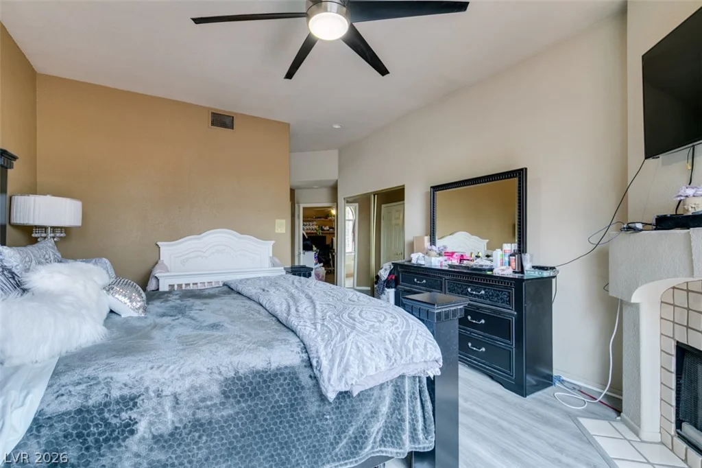 3202 Brookfield, Las Vegas, NV 89120