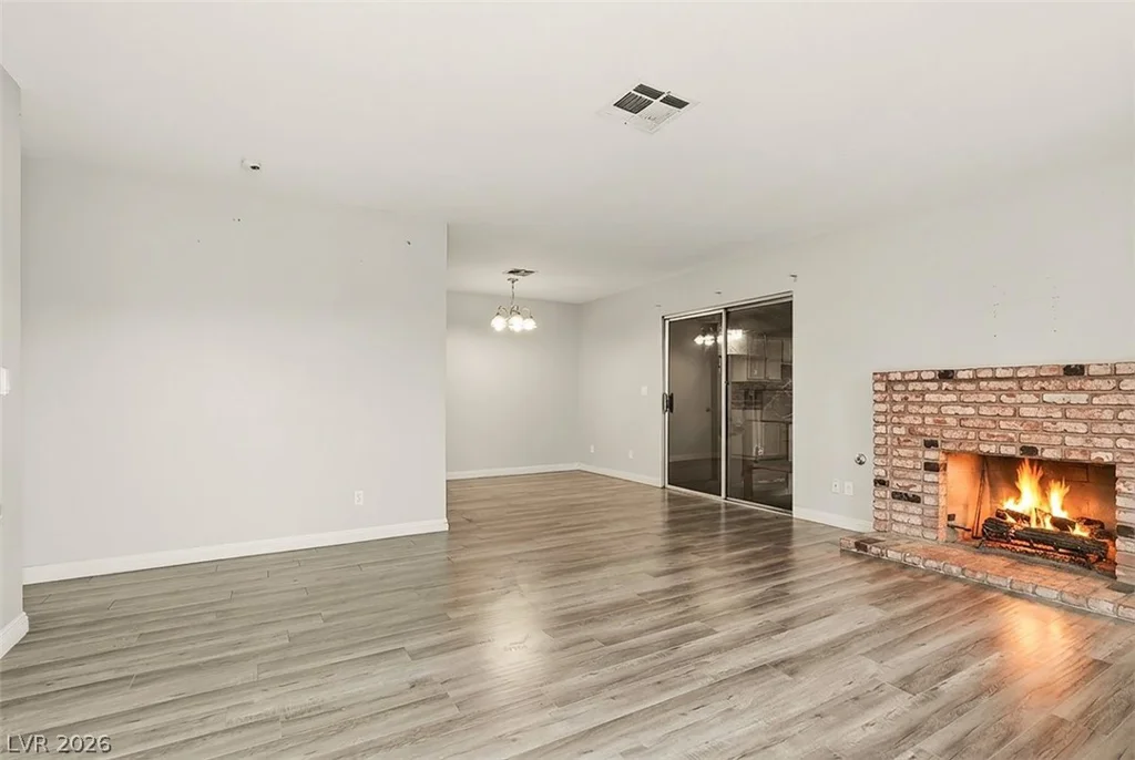 3631 Villa Knolls East, Las Vegas, NV 89120