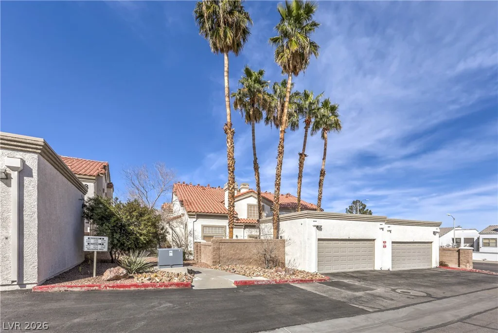 1678 Normandy, Henderson, NV 89014