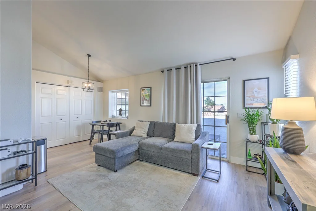 1678 Normandy, Henderson, NV 89014