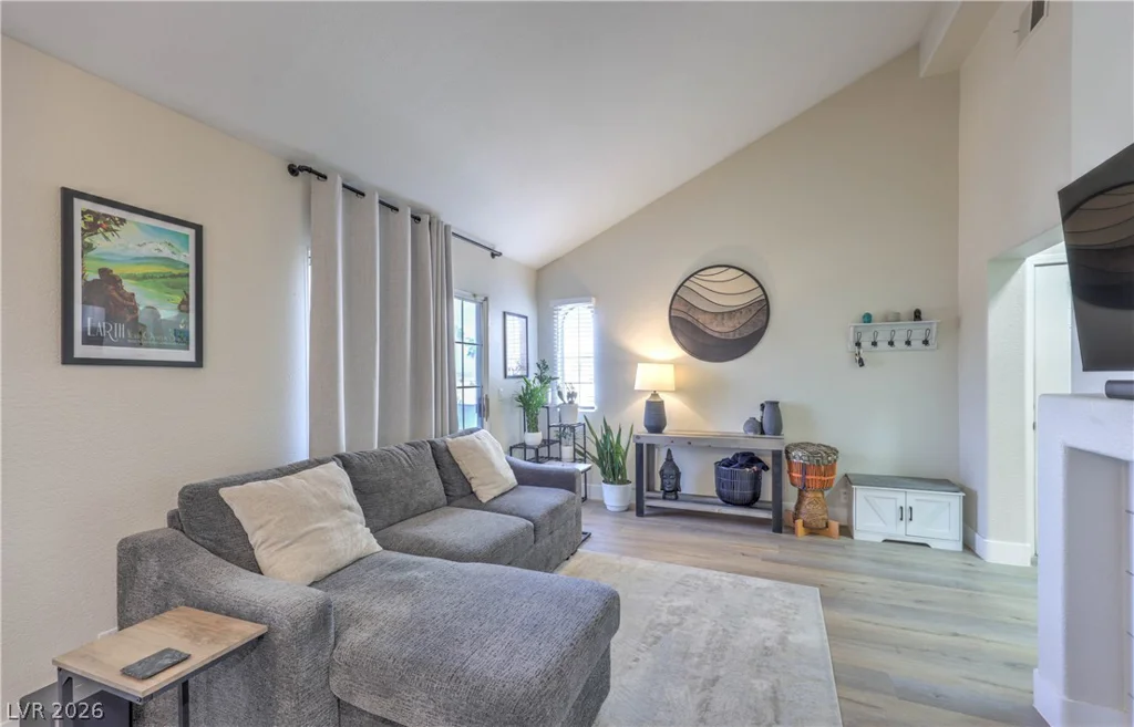 1678 Normandy, Henderson, NV 89014