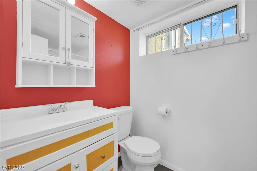 4101 Tillamook, Las Vegas, NV 89115