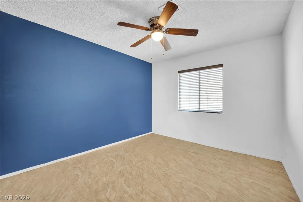 4101 Tillamook, Las Vegas, NV 89115