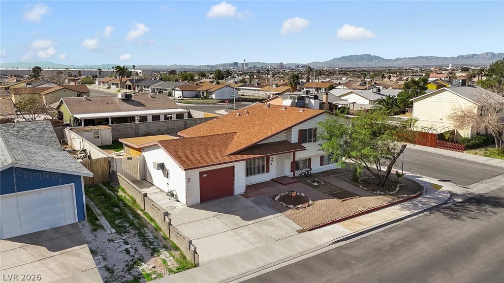 4101 Tillamook, Las Vegas, NV 89115