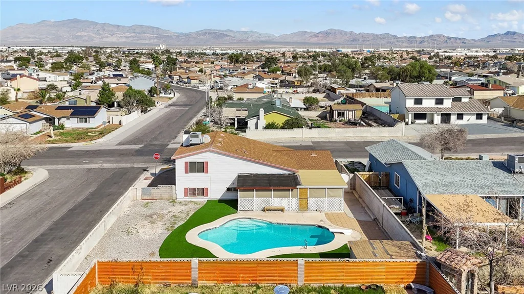 4101 Tillamook, Las Vegas, NV 89115