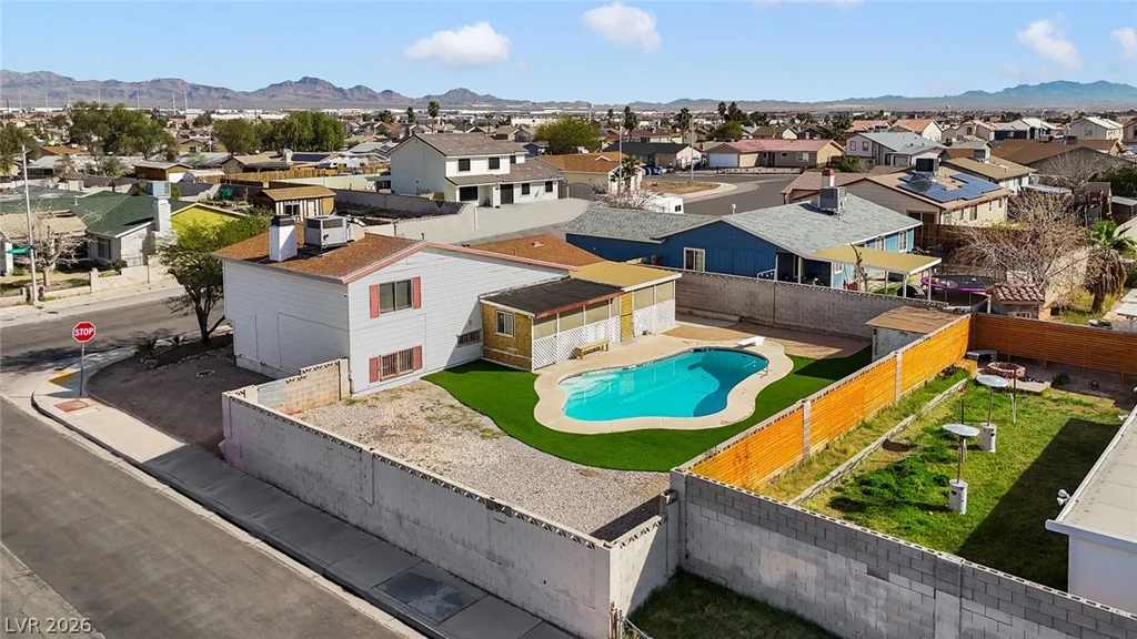 4101 Tillamook, Las Vegas, NV 89115