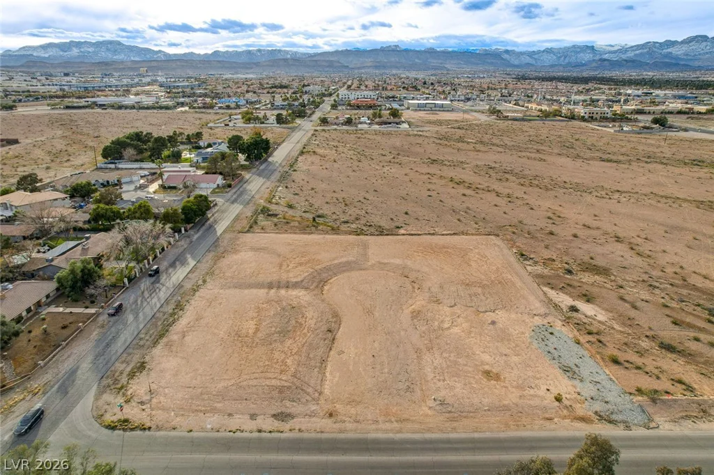 S Torrey Pines, Las Vegas, NV 89113