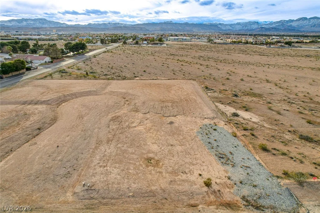 S Torrey Pines, Las Vegas, NV 89113