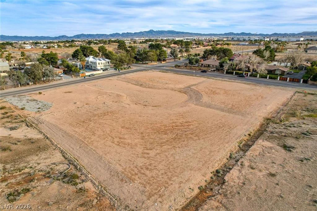S Torrey Pines, Las Vegas, NV 89113