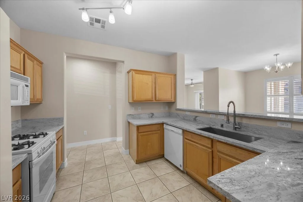 717 Peachy Canyon, Las Vegas, NV 89144