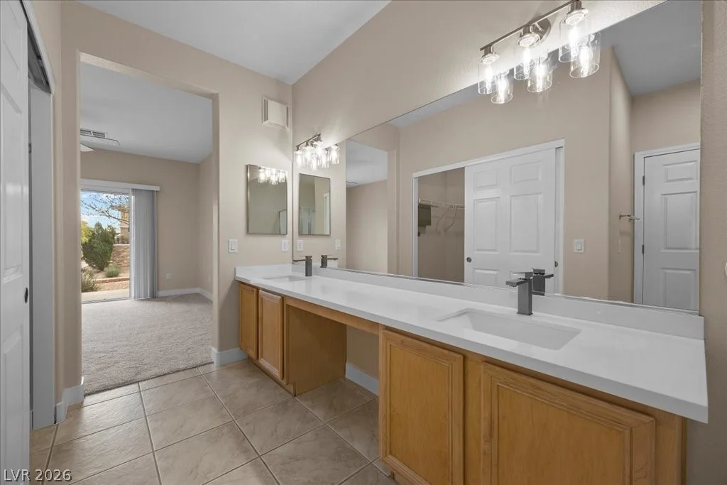 717 Peachy Canyon, Las Vegas, NV 89144