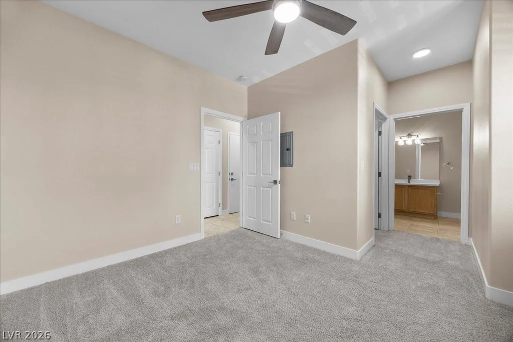 717 Peachy Canyon, Las Vegas, NV 89144