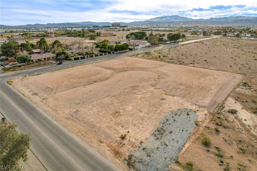 S Torrey Pines Dr, Las Vegas, NV 89113