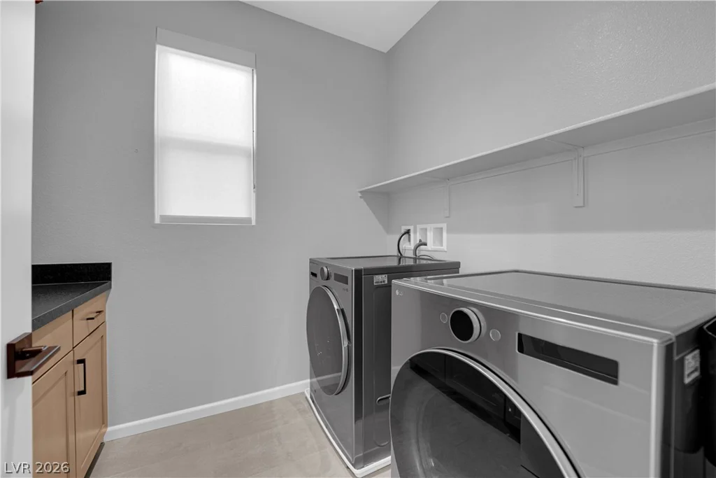 10190 Bismarck Palms, Las Vegas, NV 89166