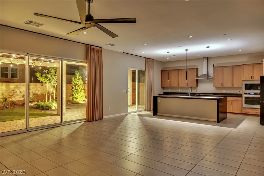 10190 Bismarck Palms, Las Vegas, NV 89166