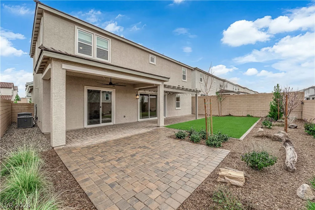 10190 Bismarck Palms, Las Vegas, NV 89166