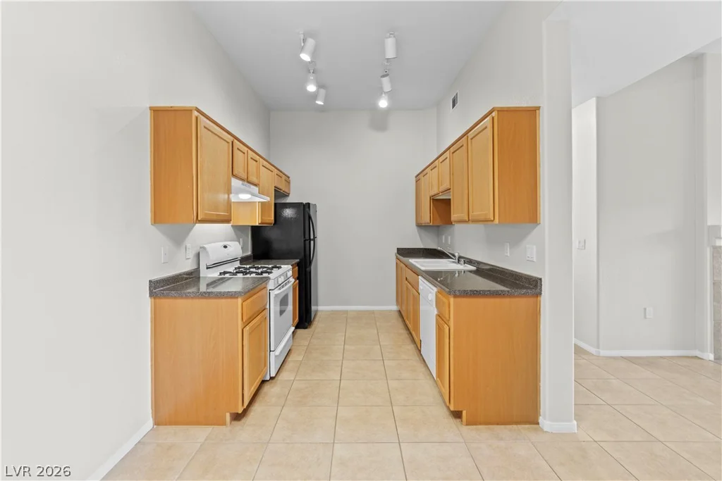 8805 Jeffreys, Las Vegas, NV 89123