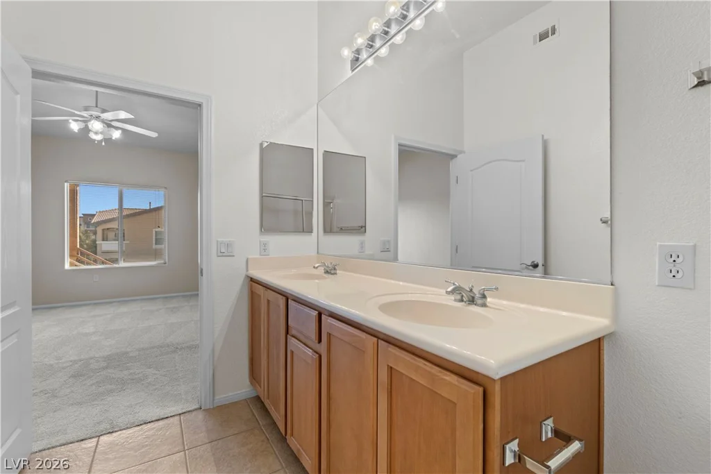 8805 Jeffreys, Las Vegas, NV 89123