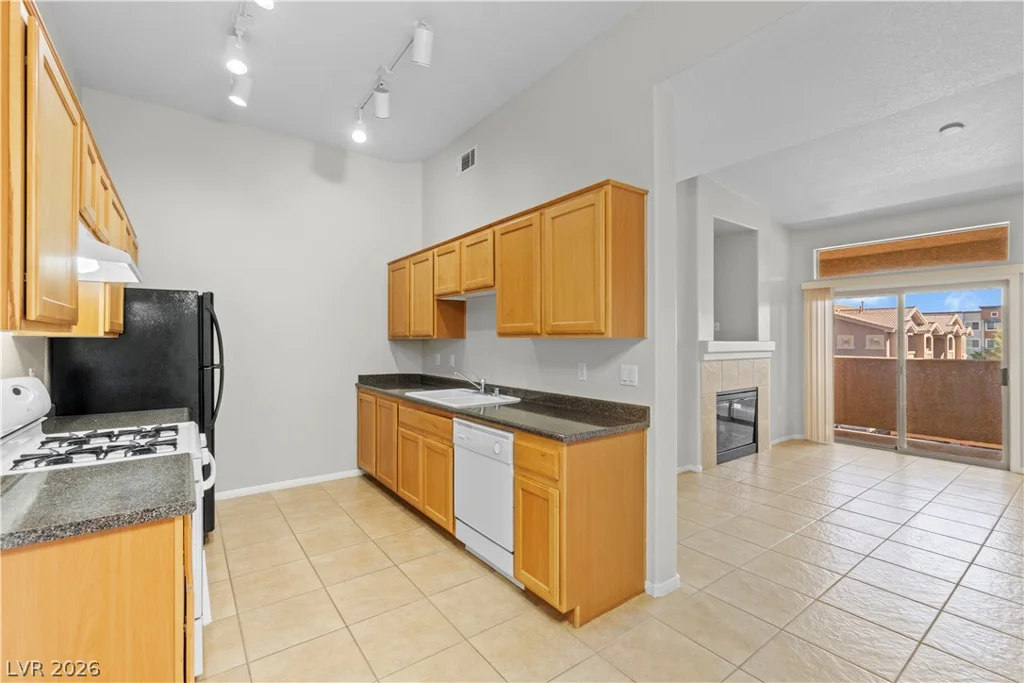 8805 Jeffreys, Las Vegas, NV 89123