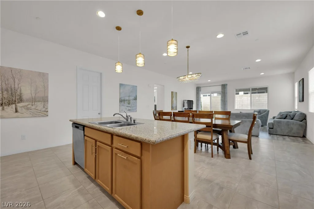 10930 Tracy Stevens, Las Vegas, NV 89166