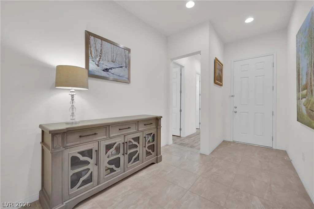 10930 Tracy Stevens, Las Vegas, NV 89166