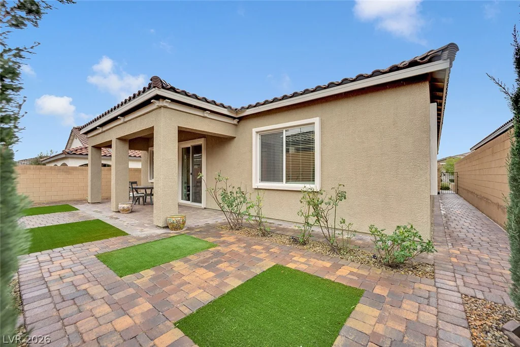 10930 Tracy Stevens, Las Vegas, NV 89166