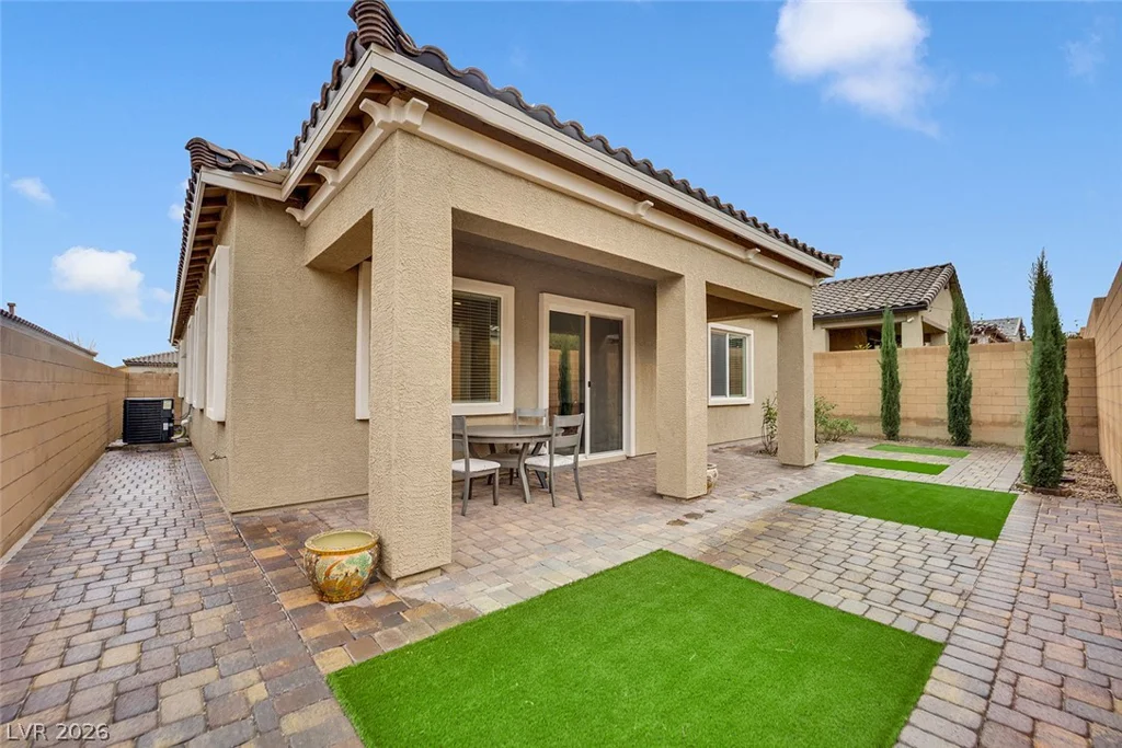 10930 Tracy Stevens, Las Vegas, NV 89166