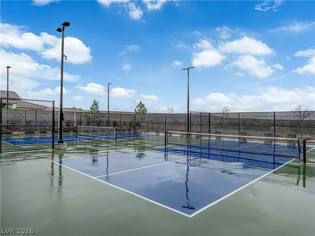 10930 Tracy Stevens, Las Vegas, NV 89166