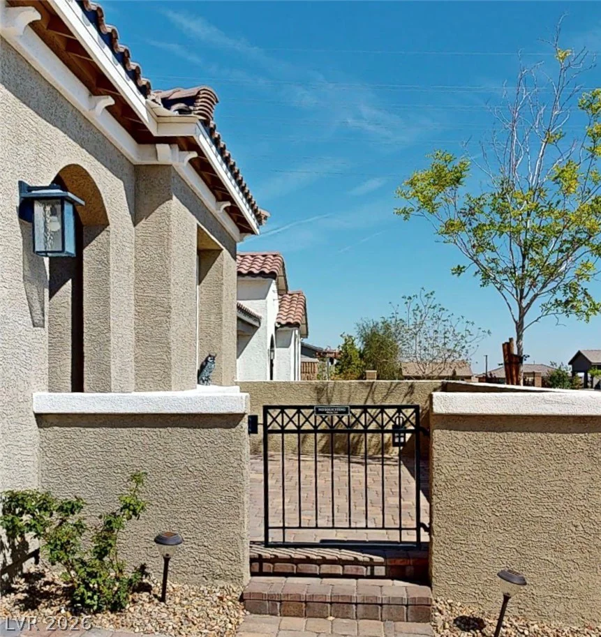 10930 Tracy Stevens, Las Vegas, NV 89166