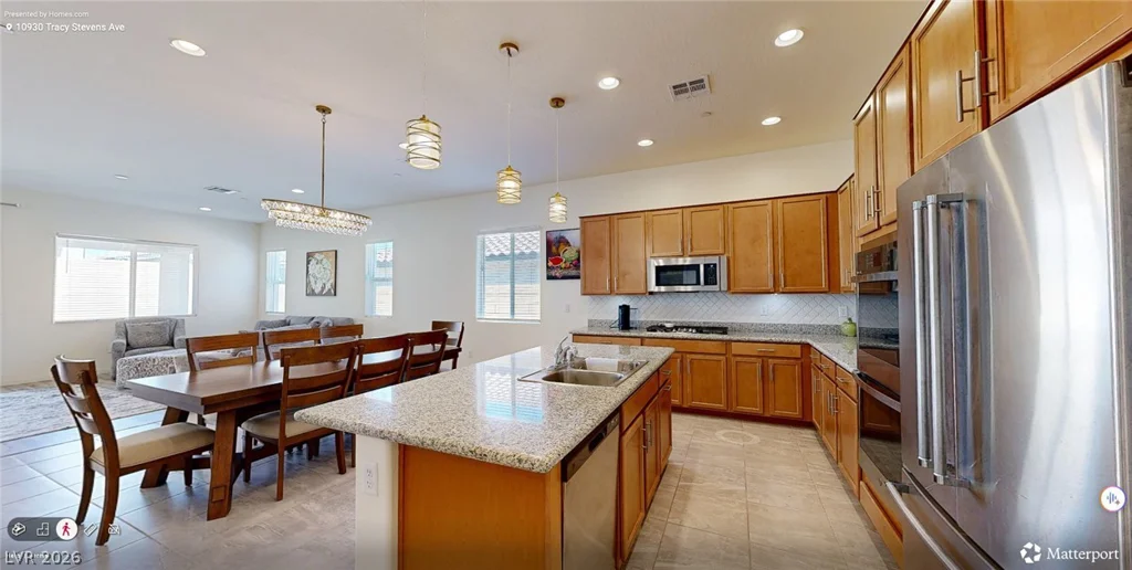 10930 Tracy Stevens, Las Vegas, NV 89166