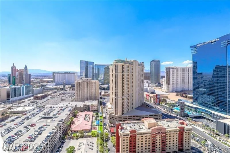 145 Harmon, Las Vegas, NV 89109