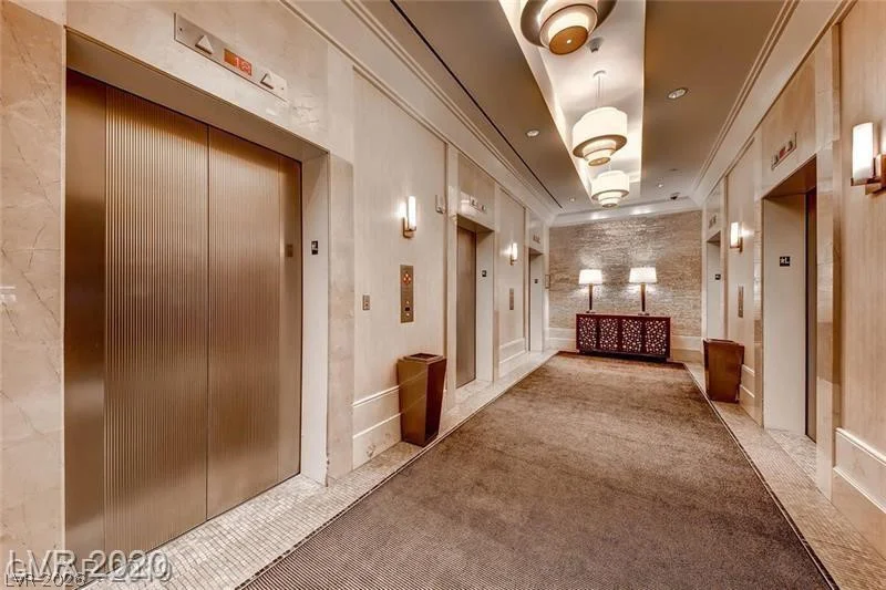 145 Harmon, Las Vegas, NV 89109