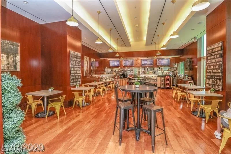 145 Harmon, Las Vegas, NV 89109