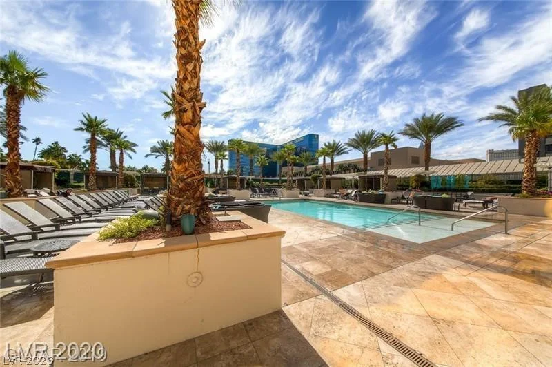 145 Harmon, Las Vegas, NV 89109