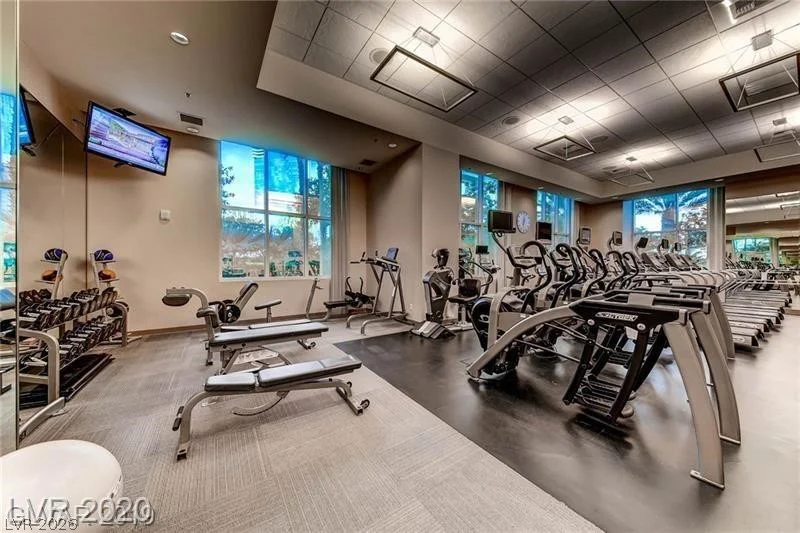 145 Harmon, Las Vegas, NV 89109
