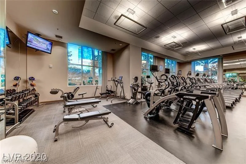145 Harmon, Las Vegas, NV 89109