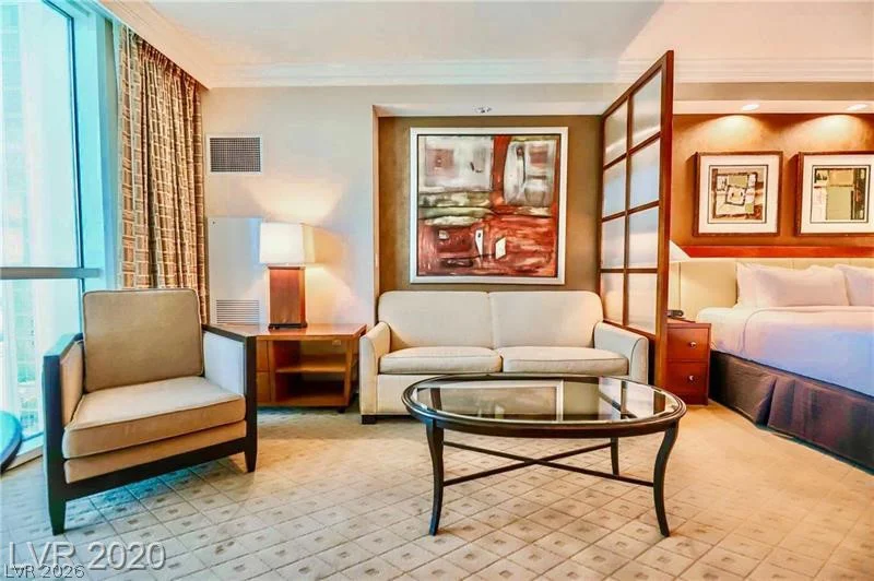 145 Harmon, Las Vegas, NV 89109
