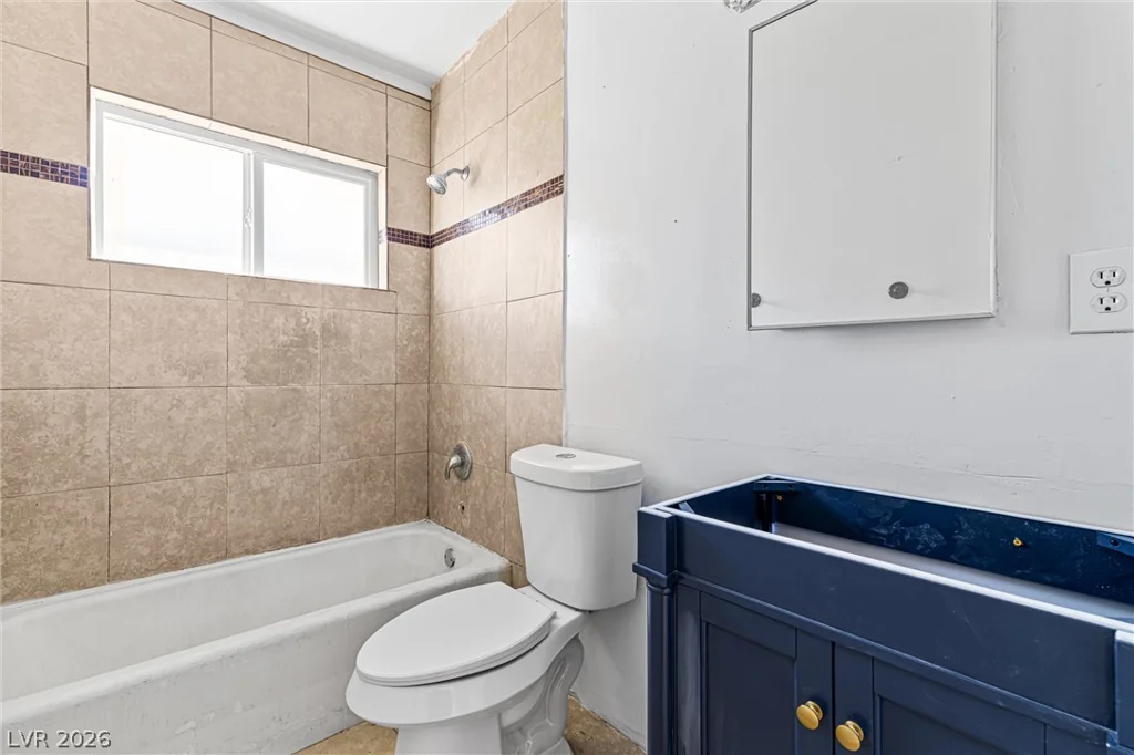 2204 15th, Las Vegas, NV 89104