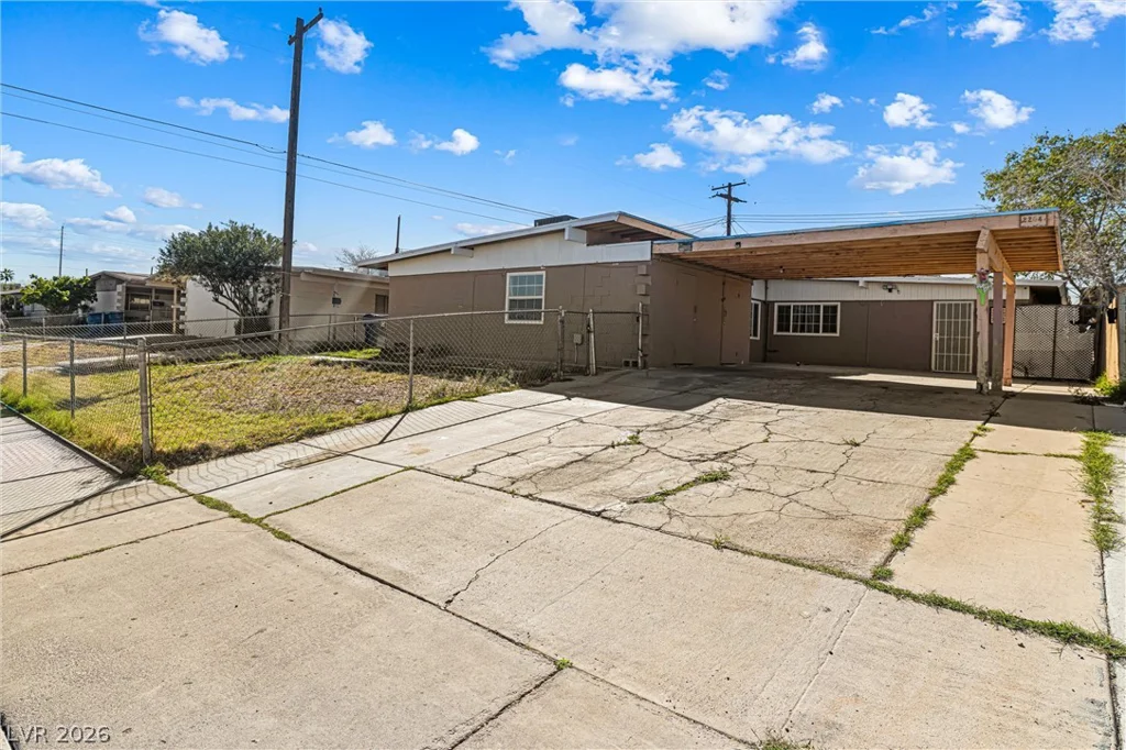 2204 15th, Las Vegas, NV 89104