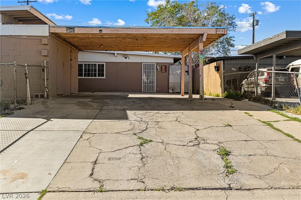 2204 15th, Las Vegas, NV 89104