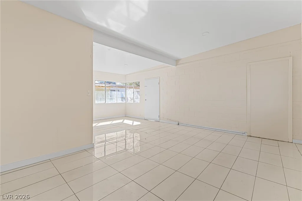 2204 15th, Las Vegas, NV 89104