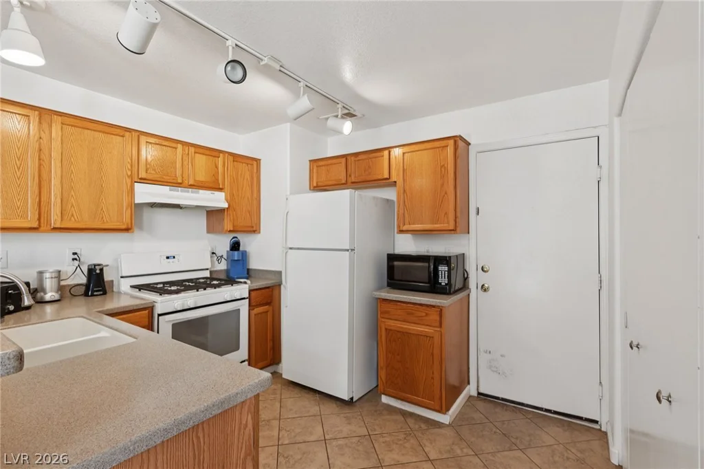 2412 Attributes, North Las Vegas, NV 89031