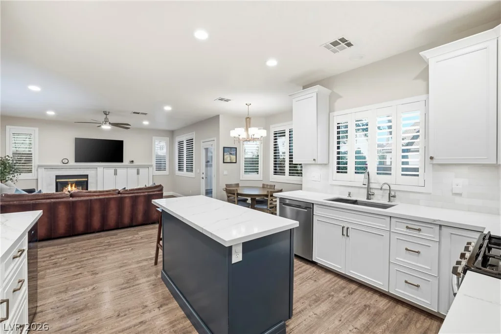 7530 Trickling Wash, Las Vegas, NV 89131