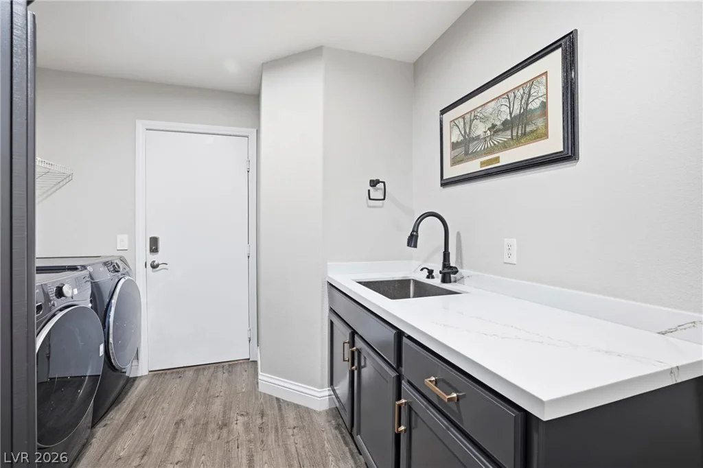 7530 Trickling Wash, Las Vegas, NV 89131