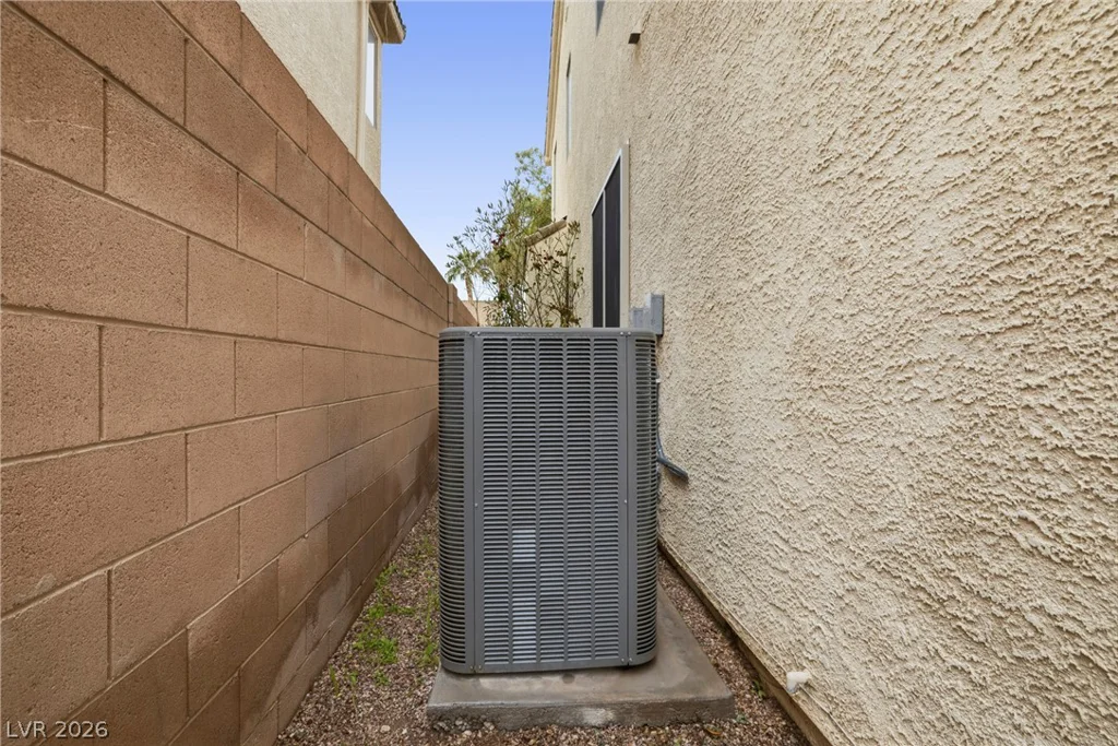 7530 Trickling Wash, Las Vegas, NV 89131