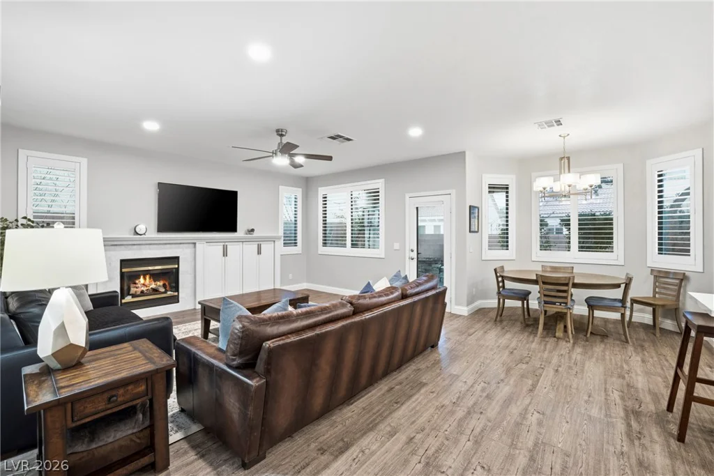 7530 Trickling Wash, Las Vegas, NV 89131
